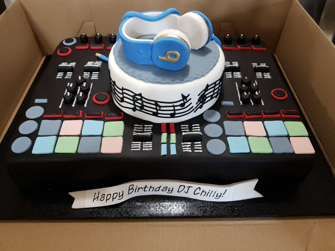 DJ cake | Dj cake, Music cakes, Cool birthday cakes